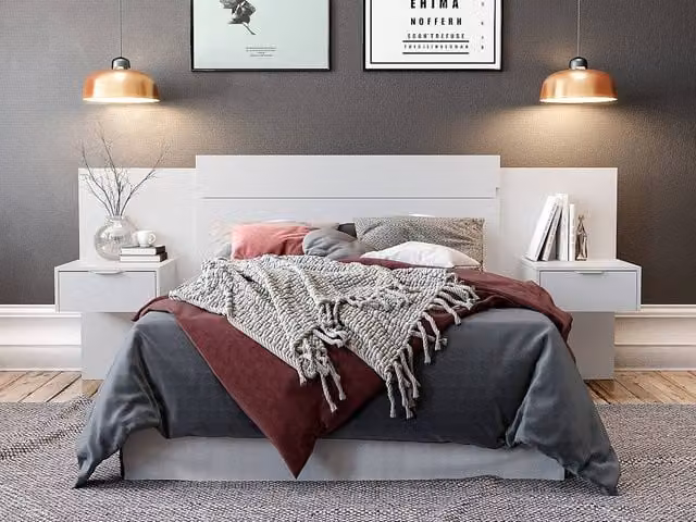 Vente-unique Modern Extendable White Lacquered Headboard with Integrated Bedside Tables and Drawers, W/D/H: 140 x 39.5 x 106 cm – 1