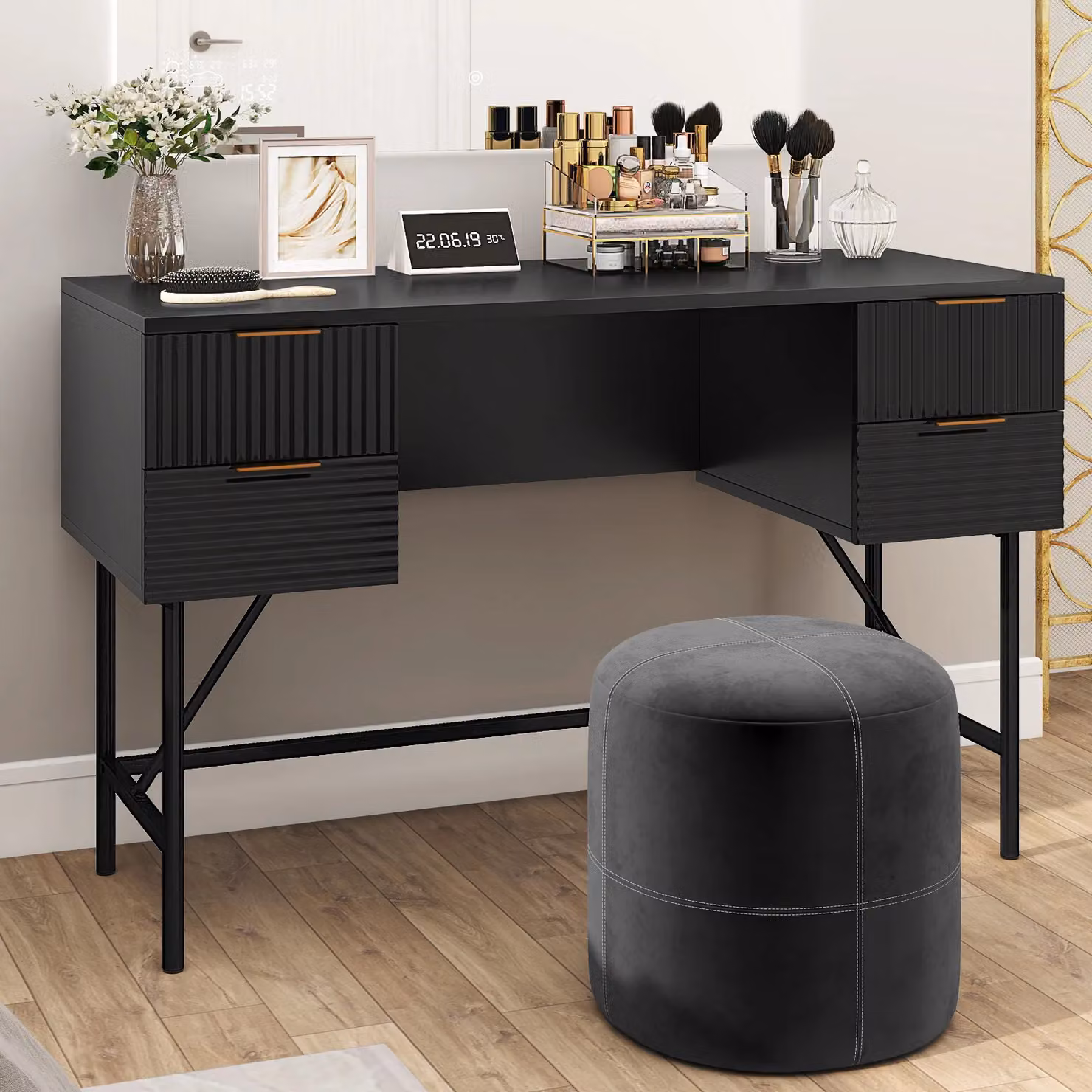 Gymax Modern Home Office Computer Desk in Black with Metal Legs, Width: 120 cm – 9