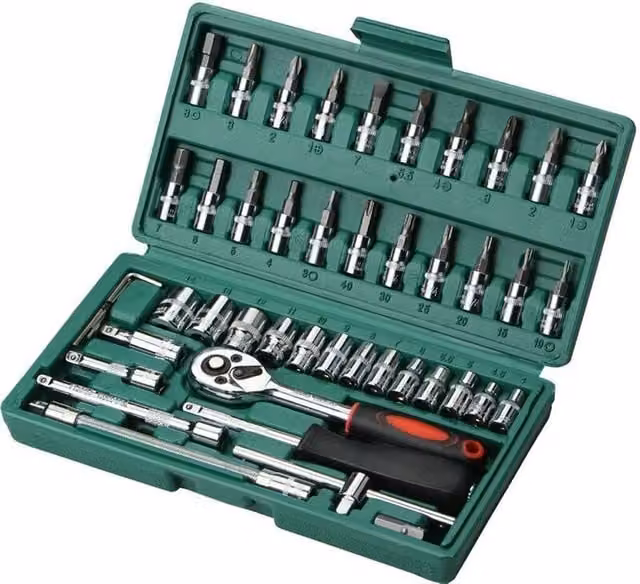 VOGREX 46 Piece Green Ratchet Socket and Bit Set in Chrome Vanadium Steel