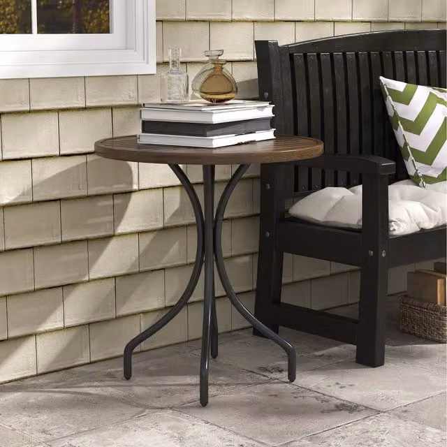 Outsunny Round Garden Side Table with Slat Tabletop in Brown Metal