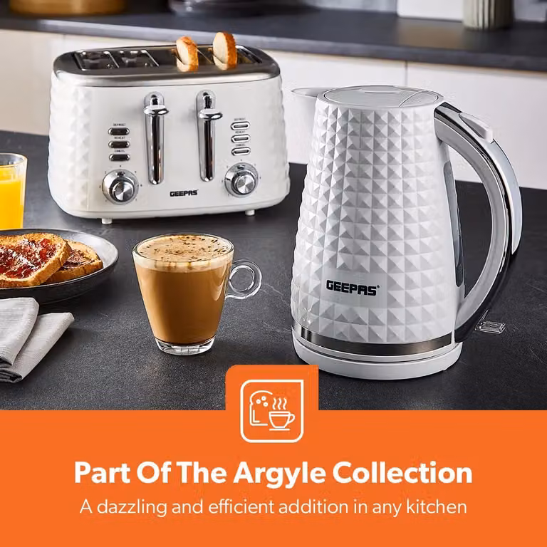 Geepas Argyle Collection Kettle and Toaster Set in White