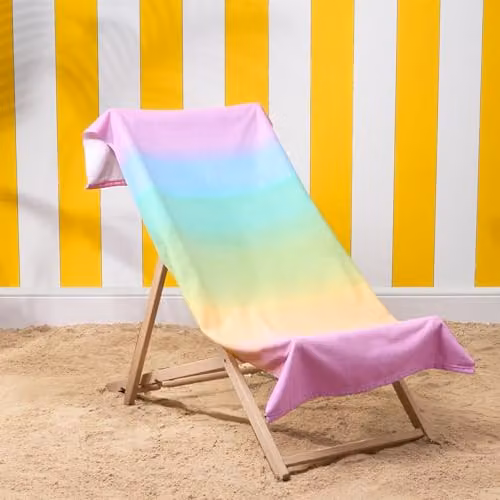 OHS Pink and Multicolour Ombre Microfibre Quick-Dry Beach Towel, W/D/H: 71 x 152 cm