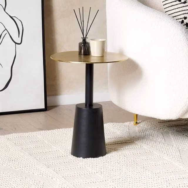 Wyld and Coco Black and Gold Round Metal Geometric Side Table, W/D/H: 36 x 36 x 48 cm – 1