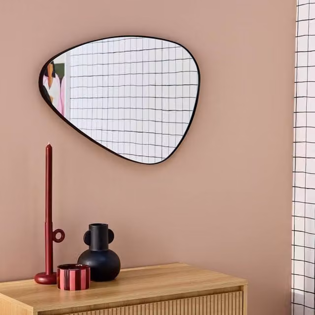 Sweekeek Modern Metal Wall Mirror in Black
