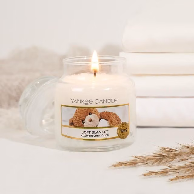 Yankee Scented Candle Soft Blanket White