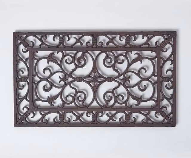 Homescapes Cast Iron Door Mat in Brown with Parisian Design, W: 58 cm, D: 34 cm – 1
