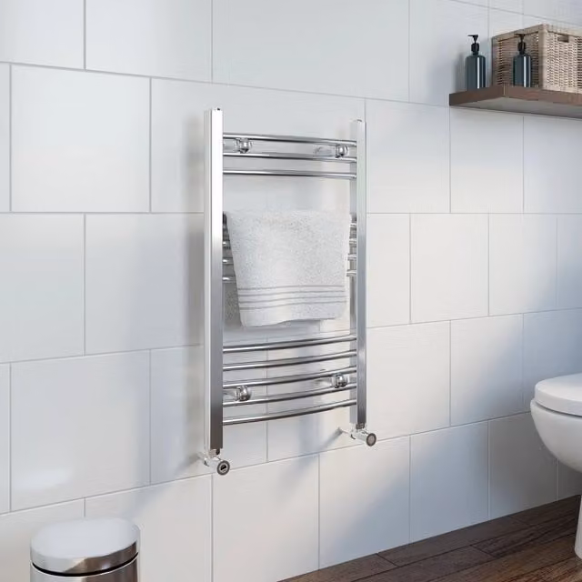 Heatsync Curved Steel Heated Towel Rail in Silver