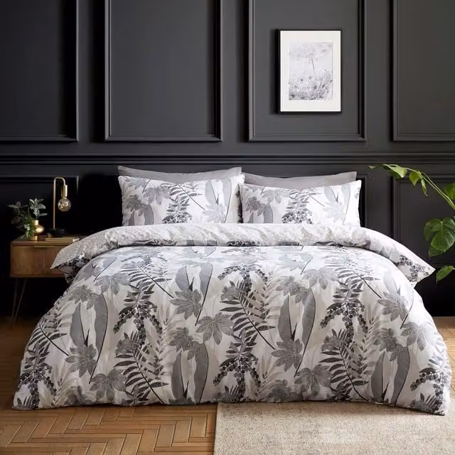 Attalea Reversible Monochrome Duvet Set in White