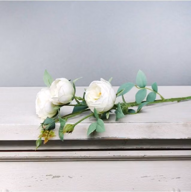 KDMD Tintagel Vintage Hedgerow Rose Spray in White, 2 Pack