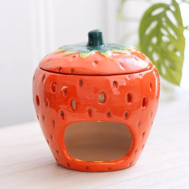 Uniqueful Strawberry Ceramic Oil Burner in Red for Tealights