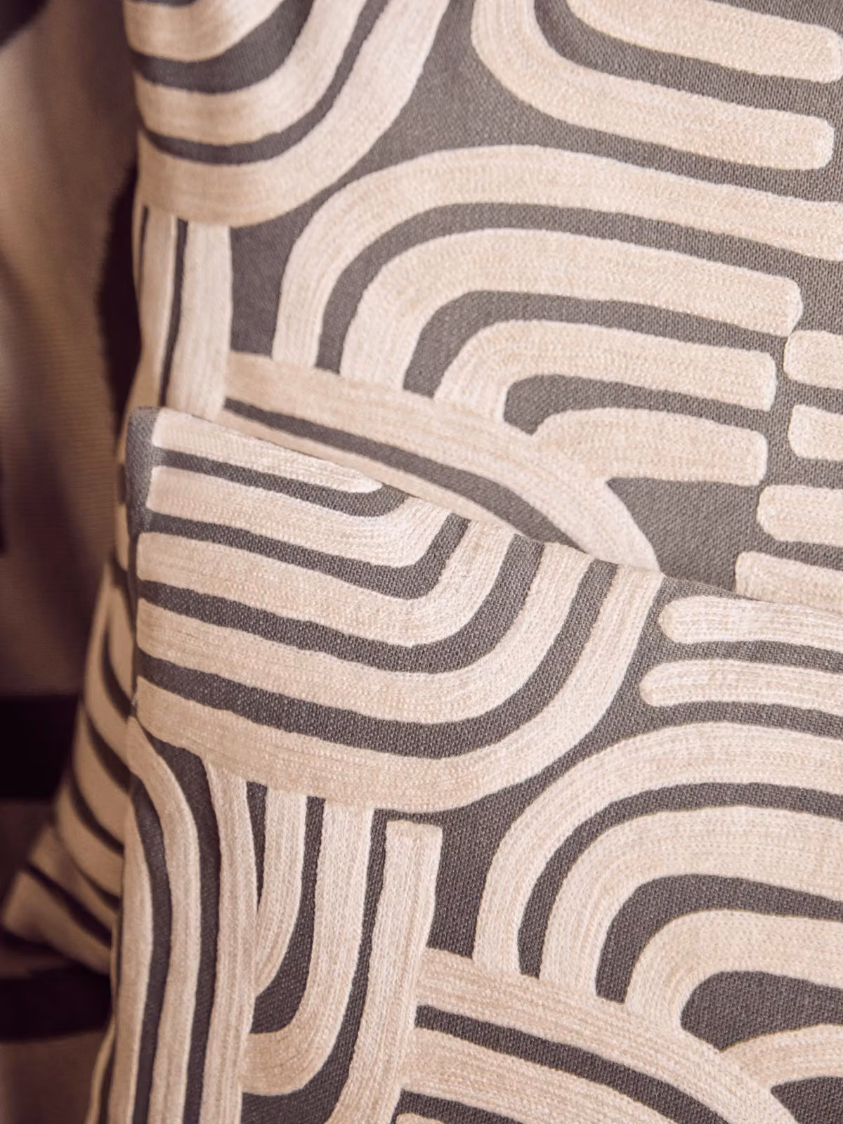 Orsina Bosie Ozella Graphic Cotton Cushion in Terracotta, Beige and Multicolour – 3