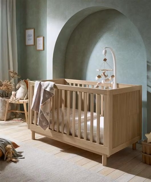 Mamas & Papas Oska Cotbed in Natural Oak