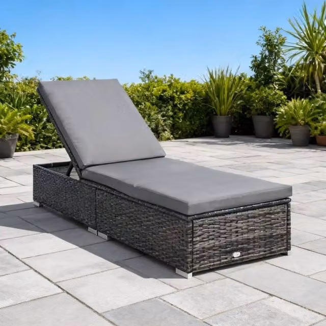 ERGOVEXA Grey PE Rattan Sun Lounger with Five-level Adjustable Recliner Bed and Powder Coated Steel Frame