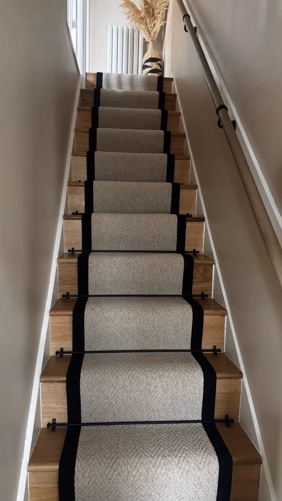 RainbowHome Herringbone Mirage Grey Stair Runner with Black Cotton Border, W: 60 cm, L: 600 cm – 3