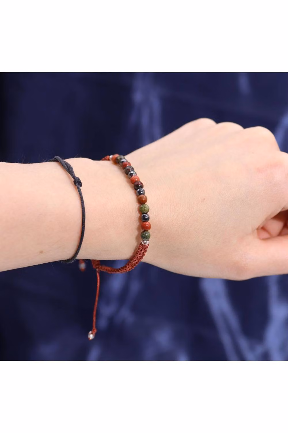 KDMD Zodiac Aries Crystal Candle and Gemstone Bracelet Set in Blue and Red with Fresh Floral and Woody Scents – 3