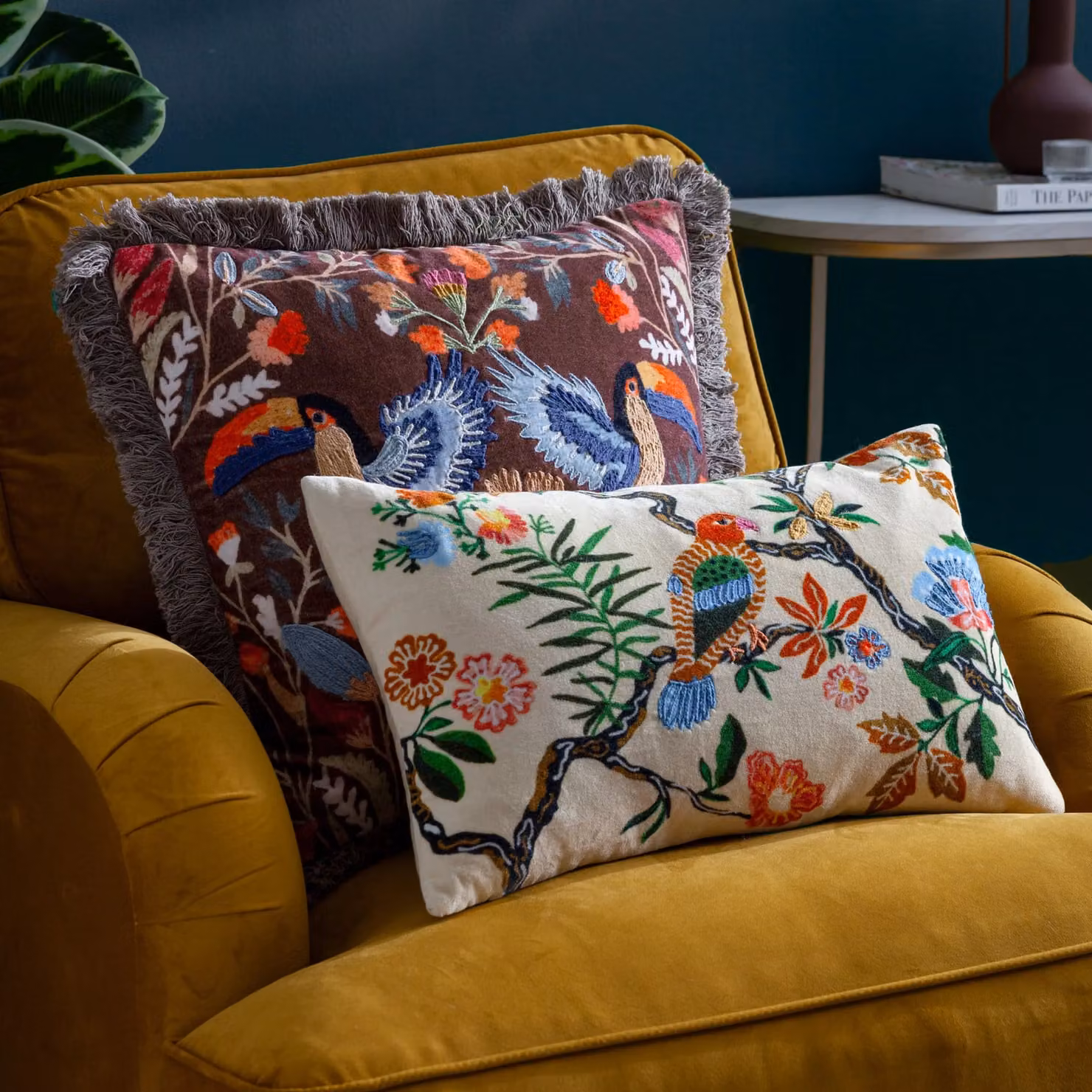 Riva Home Multicolour Graphic Animal Embroidered Velvet and Cotton Square Cushion W/D/H: 45 x 45 x 45 cm – 4