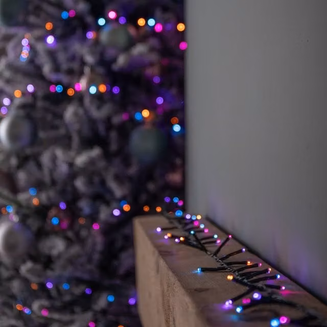 Samuel Alexander 1000 LED TreeBrights Christmas String Lights with Timer, Multicolour, 25m – 1