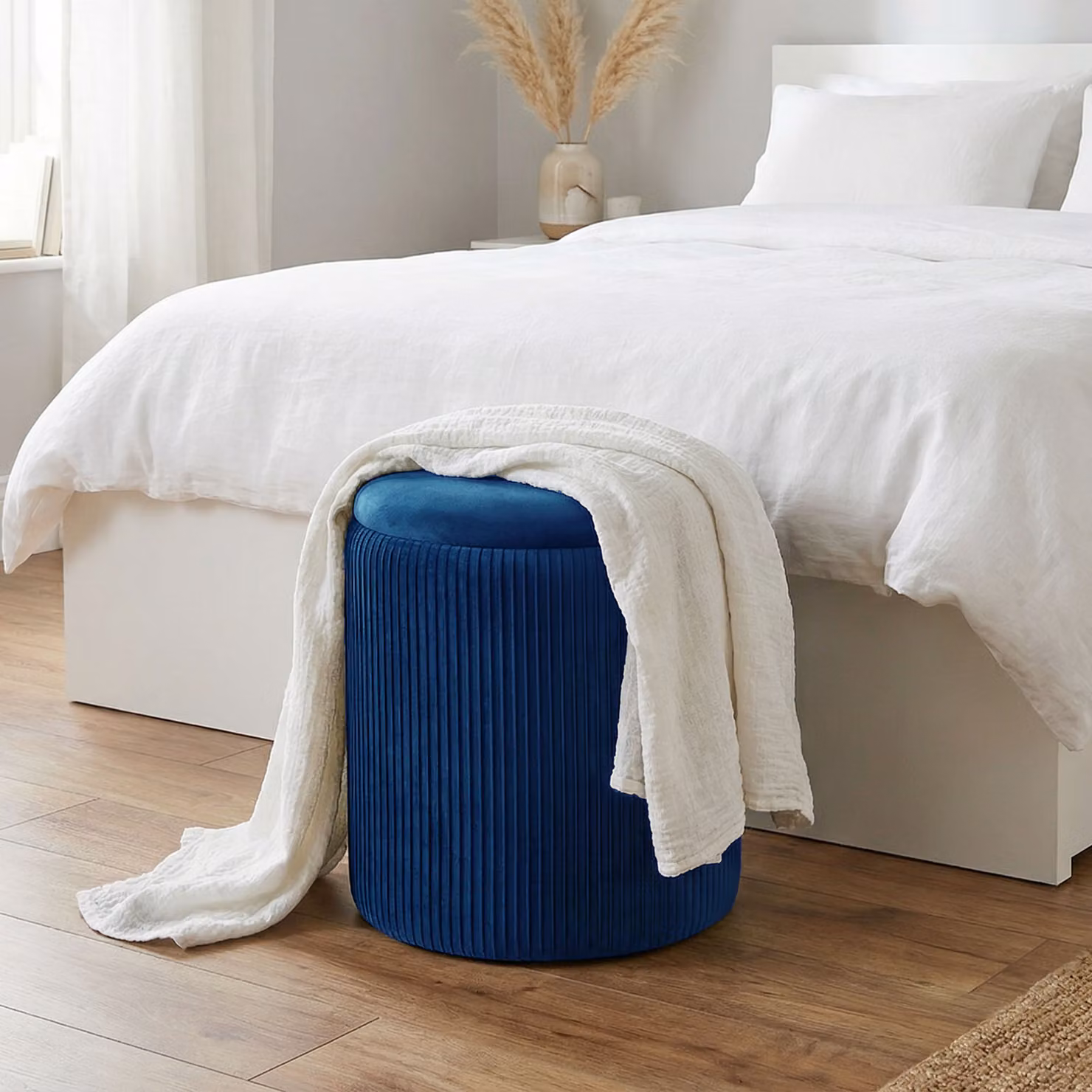 HOMCOM Modern Velvet Round Storage Ottoman Foot Stool in Blue, Diameter: 45 cm – 6