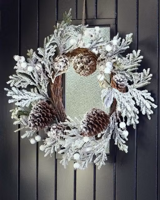 Dibor Giant Snowdrift Christmas Wreath in White, Diameter: 50 cm