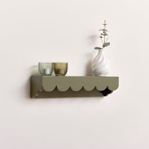 Melody Maison Green Scalloped Wall Mounted Wood Storage Shelf