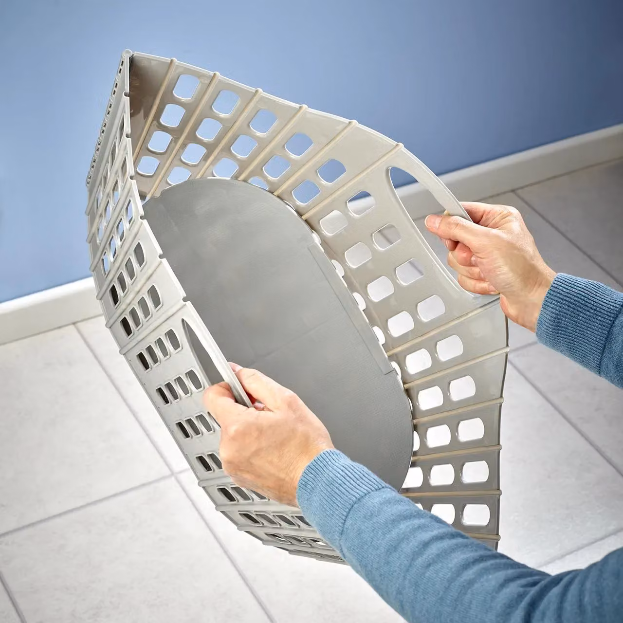 mysmartbuy Grey Folding Laundry Basket, 38L Capacity, H39 x W50 x D33 cm – 3