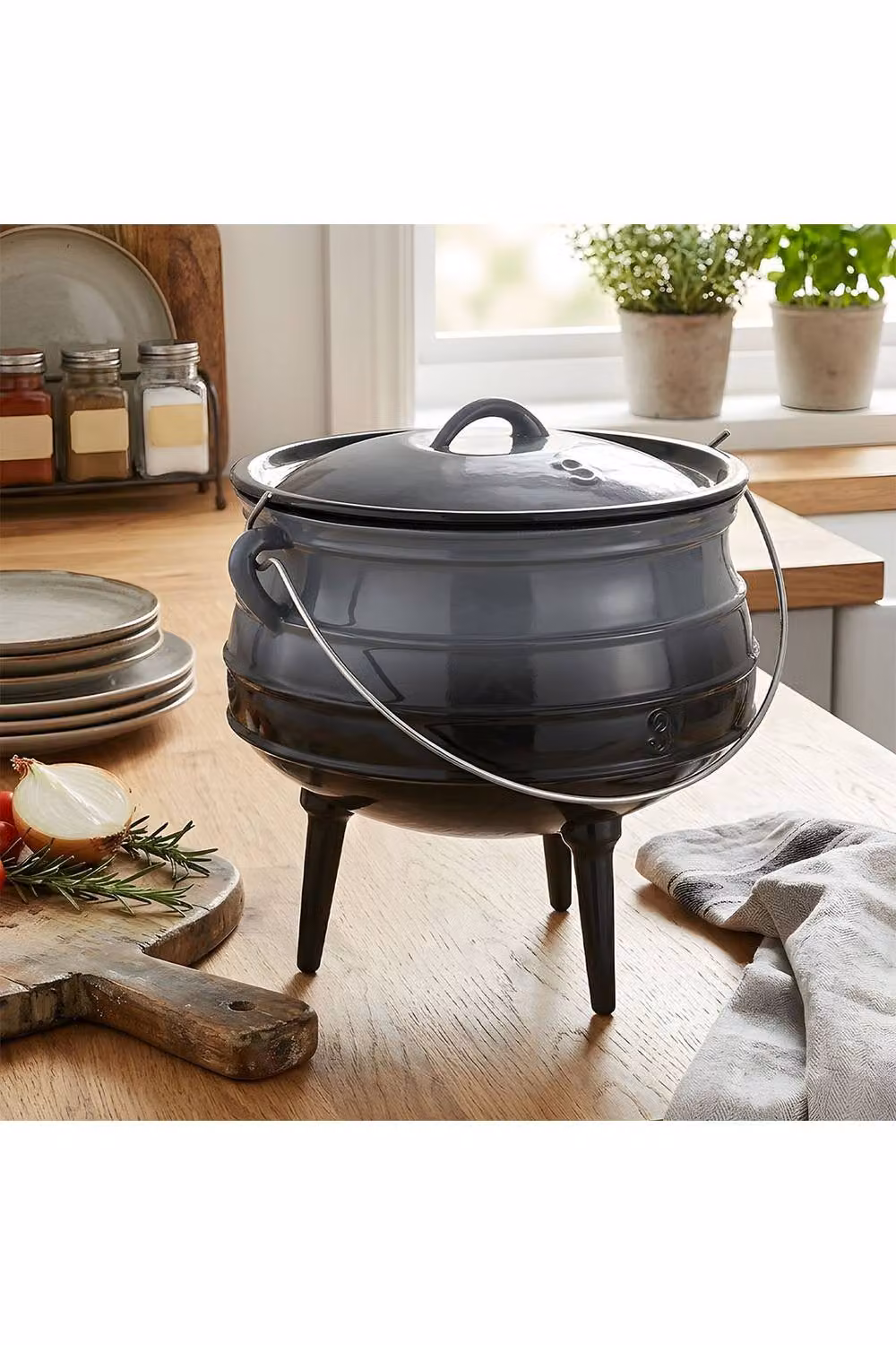 Living and Home 8L Enamelled Cast Iron Potjie Pot Casserole with Lid and 3 Legs in Grey – 3