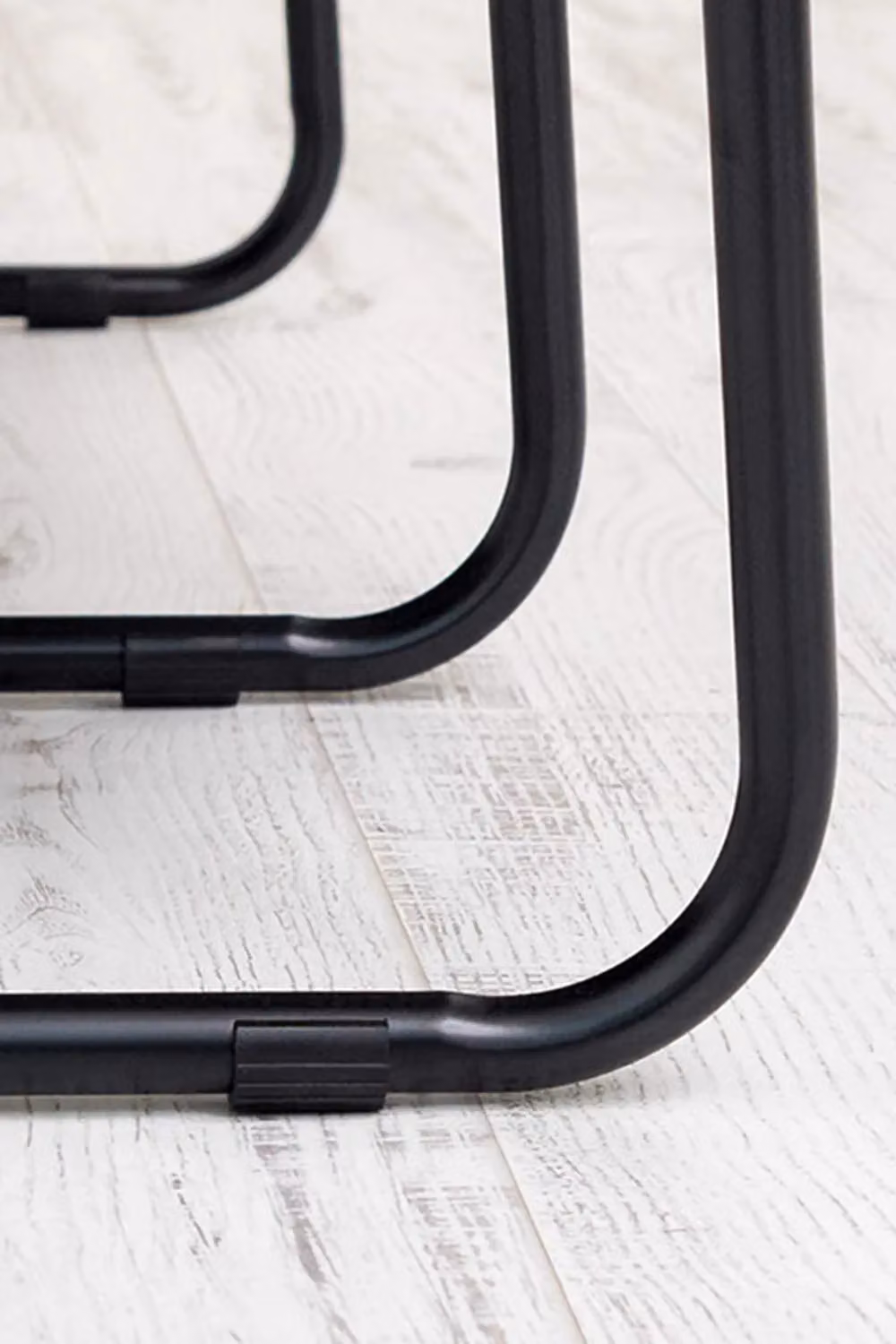 H&O Direct Modern Matt Black Metal Freestanding Clothes Rail with Continuous Linear Rail – 4