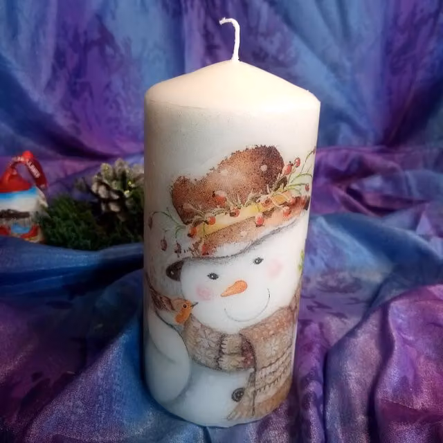 Viki Christmas Snowman Candle in White, Height: 35.56 cm