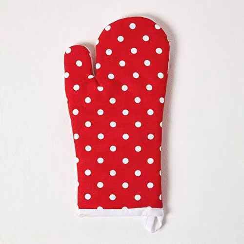 Homescapes Red Polka Dot Cotton Oven Glove – 1