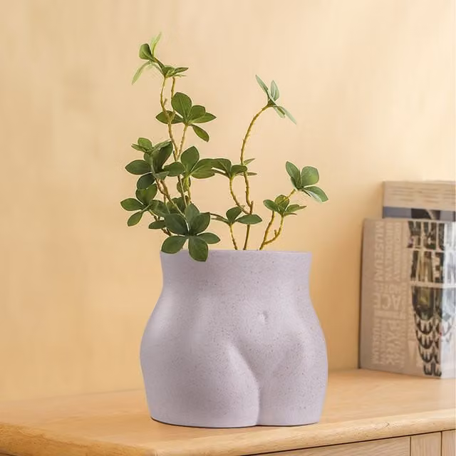 Lifeideas Matte Resin Buttock Vase in Pink