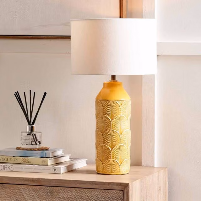 Ruma Art Deco Yellow and White Embossed Ceramic Tabletop Lamp – 1