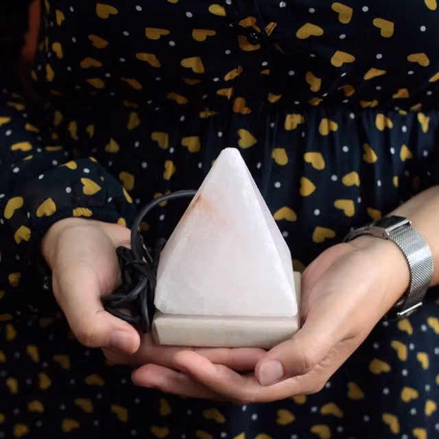 KDMK White Himalayan Salt Lamp USB Pyramid Air Purifier with Bulb Included