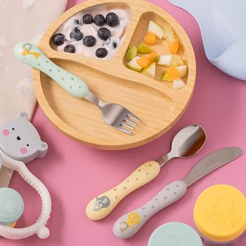 Viners Childrens 3 Piece Cutlery Set with Polished 18/0 Stainless Steel and Multicolour Ergonomic Non-Slip Plastic Handles – 2