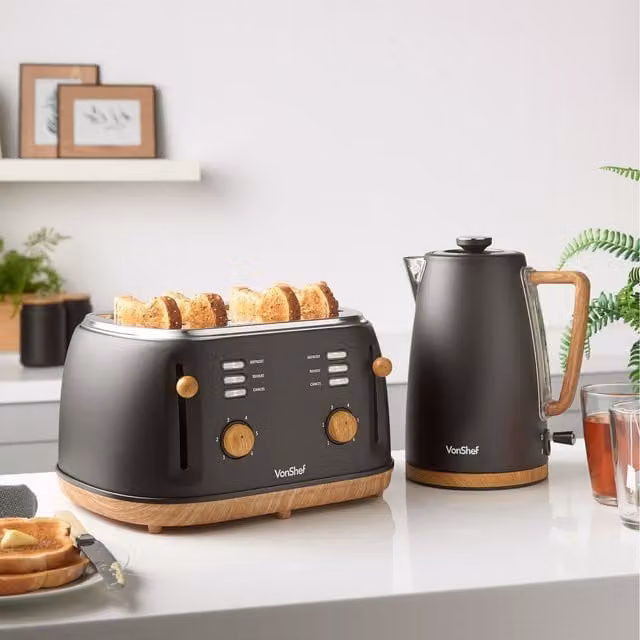 VonShef Matte Kettle and 4 Slice Toaster Set, Black