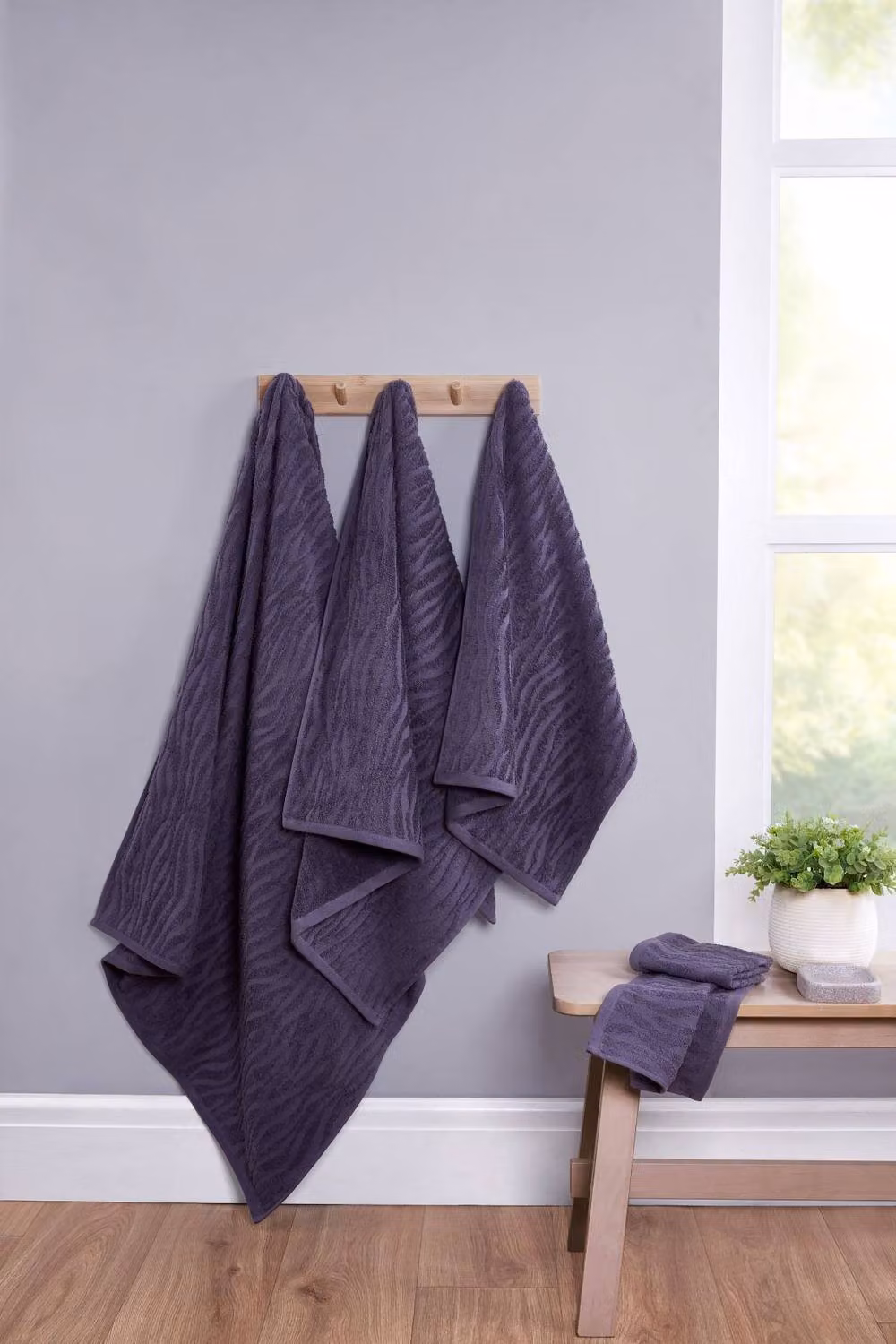 Rapport Home Safari Pure Cotton Towel and Bath Sheet Set in Purple – 2
