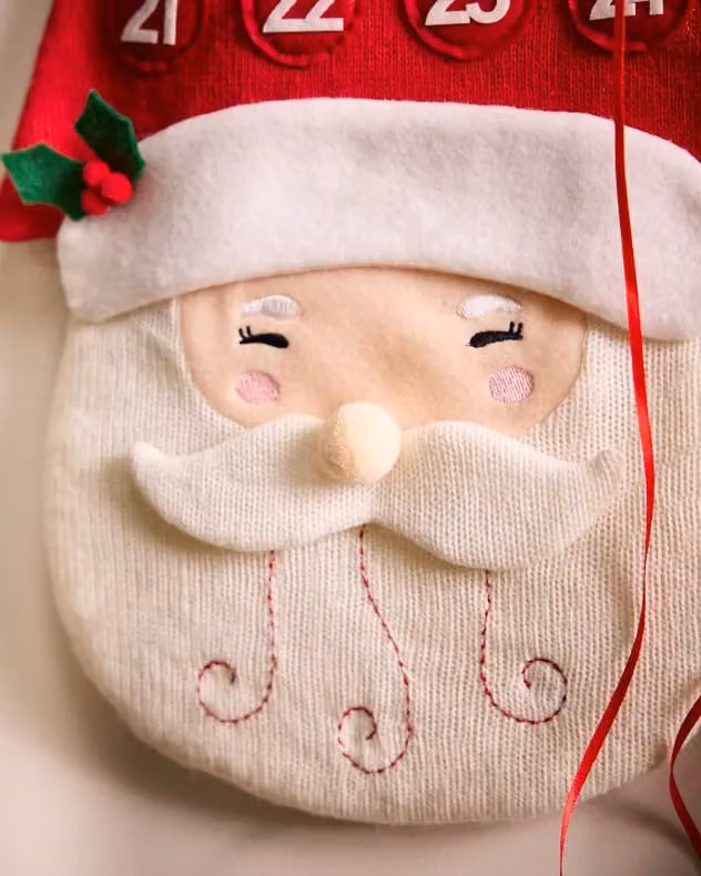 Dibor Jolly Santa Hanging Christmas Advent Calendar for Children in White and Red – 3