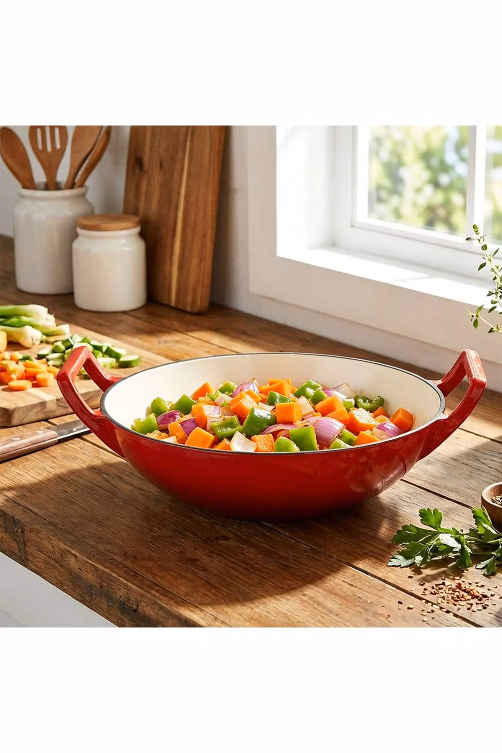 Living and Home Enamelled Cast Iron Stir-Fry Wok, Red, Depth: 30 cm – 2