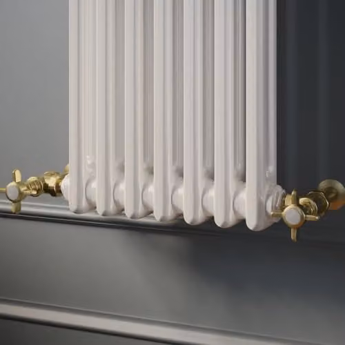 UK Radiators Signature Traditional Angled Manual Radiator Valve Pair in Brushed Brass – 2