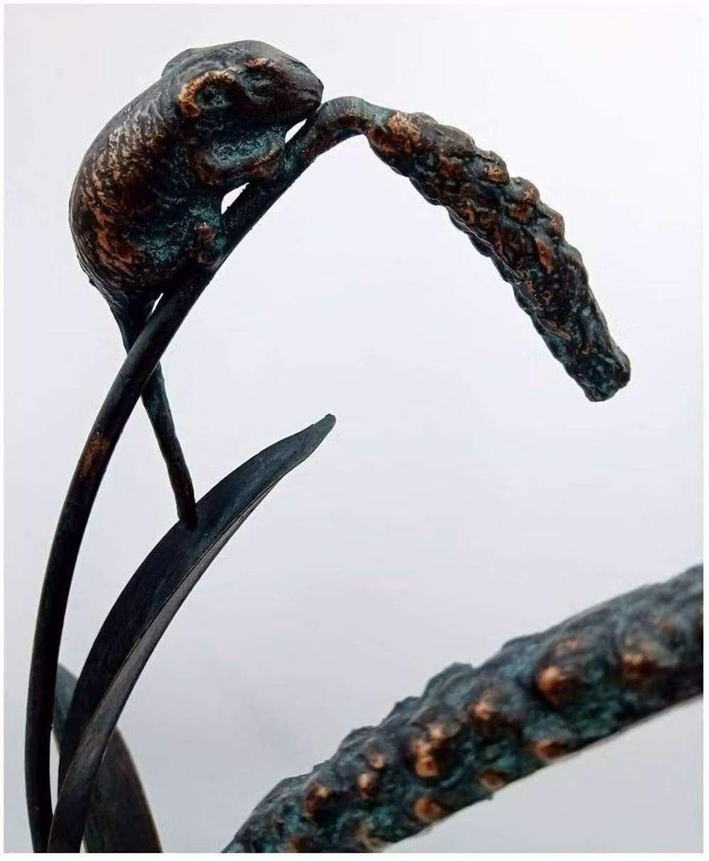 Inspirational Gifting Field Mice Sculpture Ornament, Bronze Cast Iron Metal Tabletop Decoration – 4