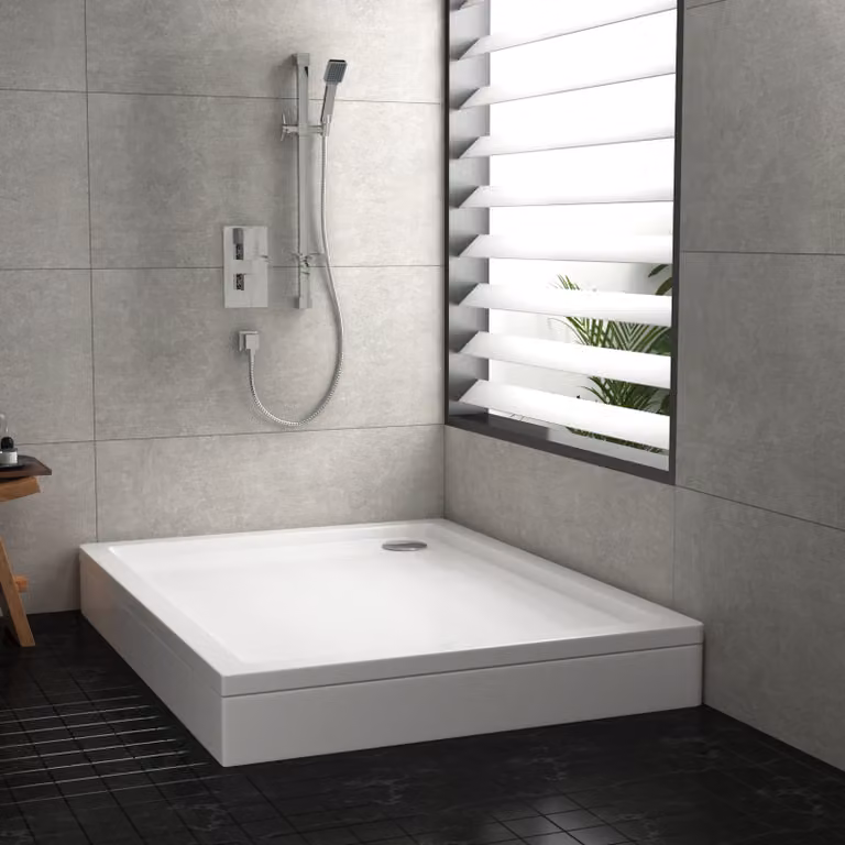 Hudson Reed Rectangular Pearlstone Shower Tray with Riser Kit, White, W: 90 cm, D: 70 cm, H: 4 cm
