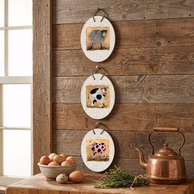 Prime Furnishing Set of 3 Farm Animal Canvas Hanging Wall Art Plaques in White