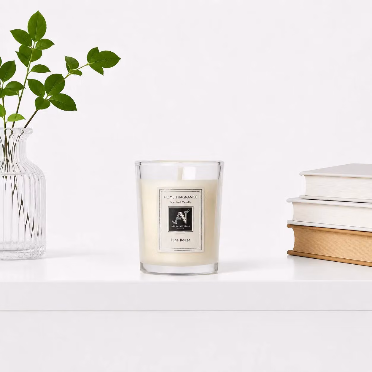 Aroma Naturals Minimalist Luxe Lune Rouge Scented Votive Candle in White and Red, 52g – 2
