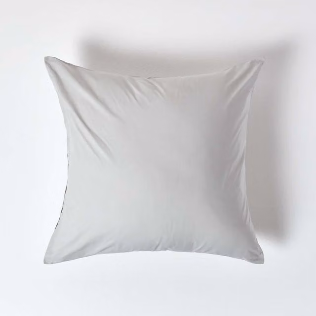 Homescapes Silver Grey Egyptian Cotton Euro Pillowcase, 200 TC, W/D/H: 60 x 60 x 0 cm