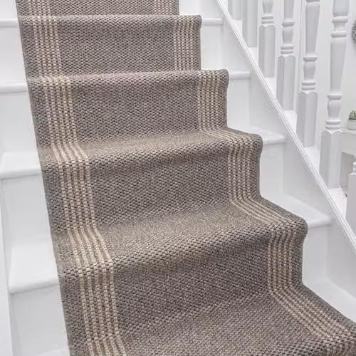 runrug Hardwearing Stair Runner Rug in Beige, W: 66 cm, L: 480 cm