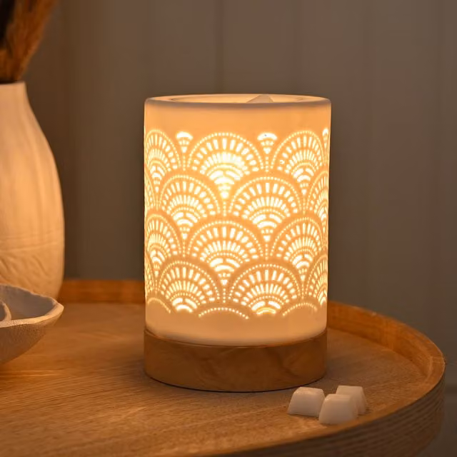 Widdop and Co. Hestia White Lace Aromatherapy Tabletop Lamp with Ceramic and Wood Finish