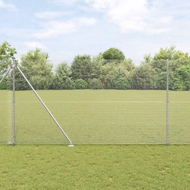 Berkfield Home Welded Wire Fence with 7 Spike Posts, Galvanised Steel, Silver, W: 10 m, H: 1.5 m – 1