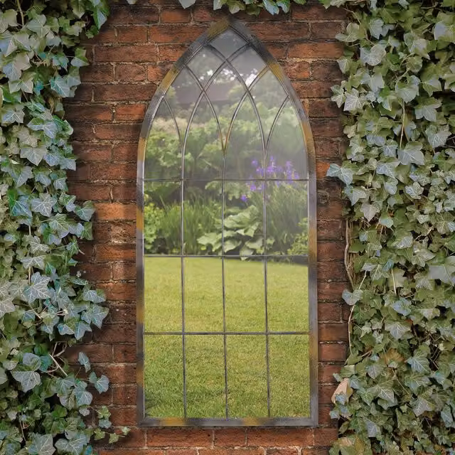 MirrorOutlet Capulet Rustic Arch Garden Wall Mirror in Antique Silver, H 115 cm x W 50 cm