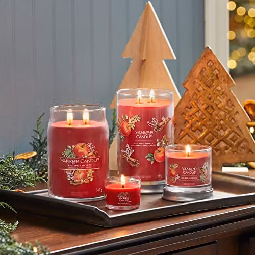 Yankee Candle Signature Red Apple Wreath Scented Soy Wax Blend Large Jar Candle, Red, 567g – 4