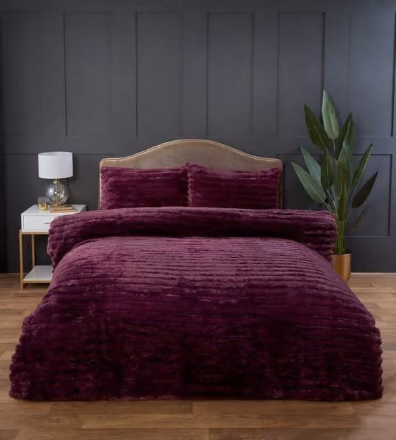 Rapport Home Chunky Ribbed Fur Polyester Soft and Cozy Duvet Cover Set with Pillowcase in Burgundy, Single – 1
