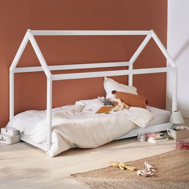 sweeek Children's Hut Bed in Natural Pine with Bed Base, White, W/D/H: 90 x 190 cm